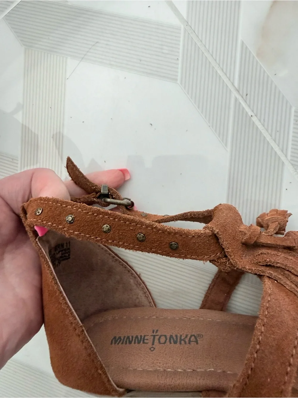 Minnetonka Brown Suede Tassel Gladiator Sandals